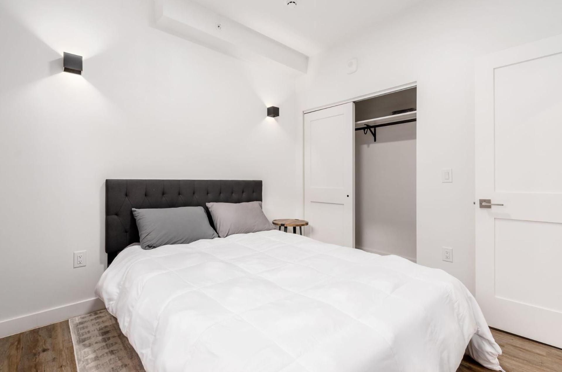 The Broad Cozy Affordable Luxury In Downtown Apartamento *