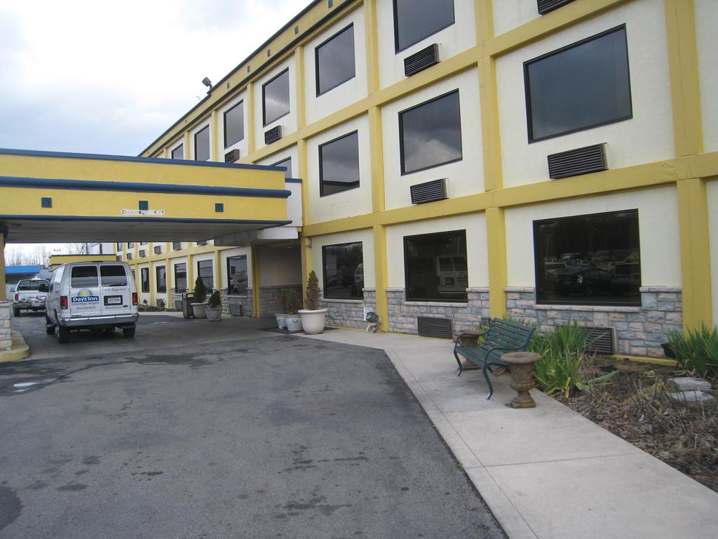 Days By Wyndham Airport Columbus