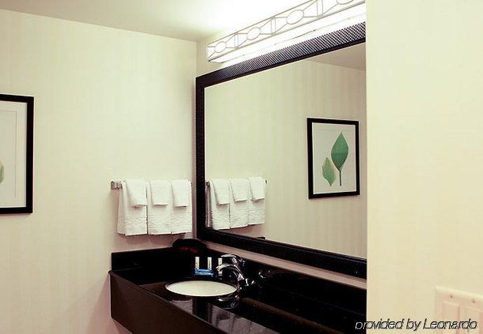 Fairfield And Polaris Hotel 3*