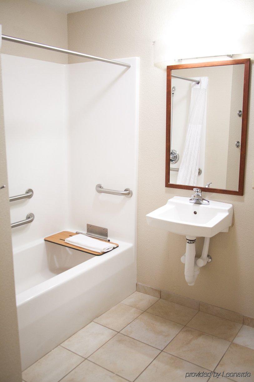 Candlewood Polaris By Ihg