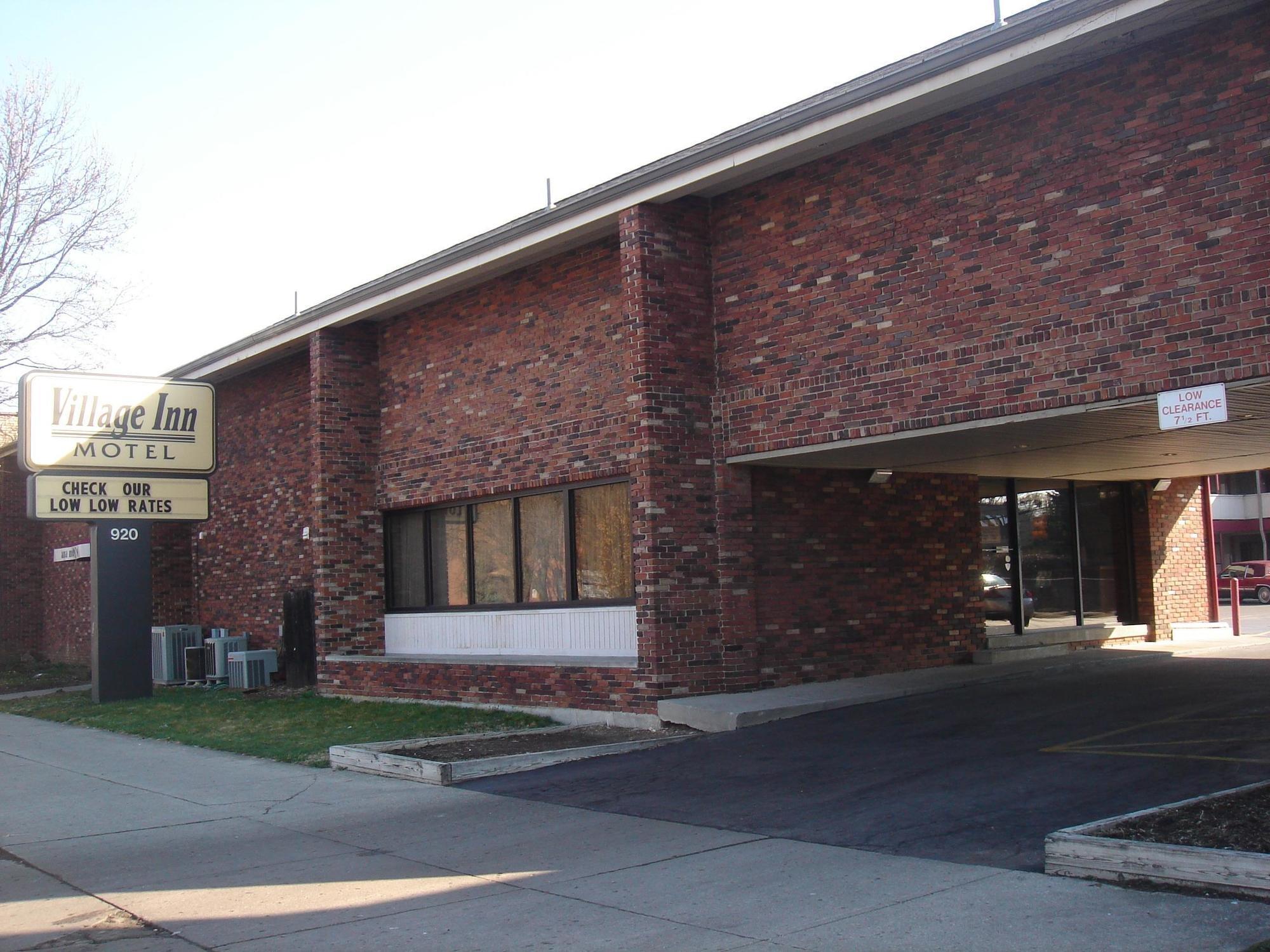 Motel German Village 2*