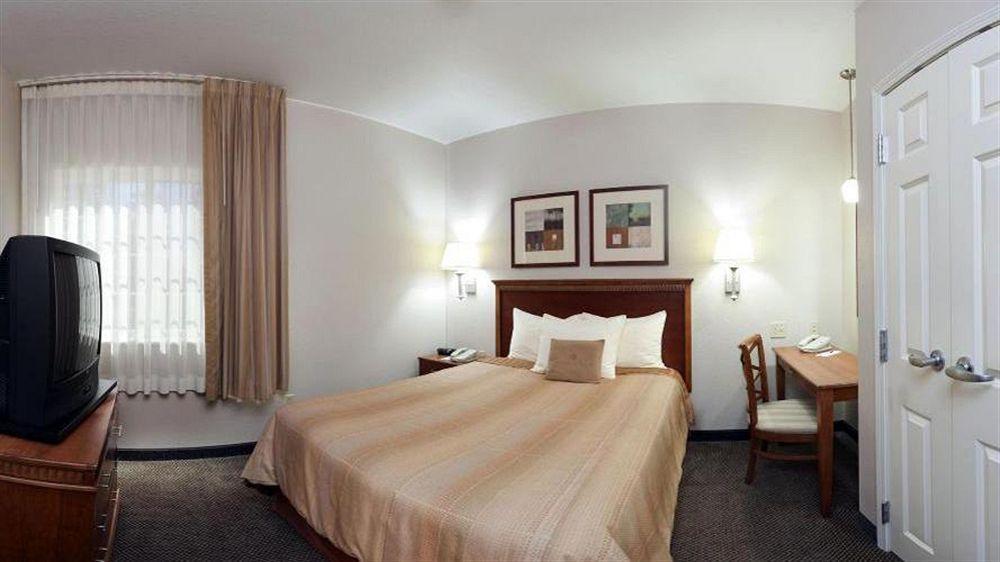 Candlewood Polaris By Ihg Hotel Columbus