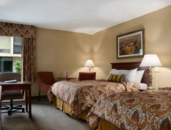 Hotel Ramada Plaza 3*