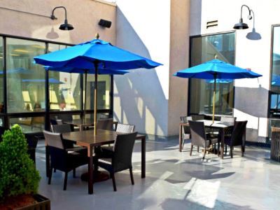 Courtyard Downtown Columbus