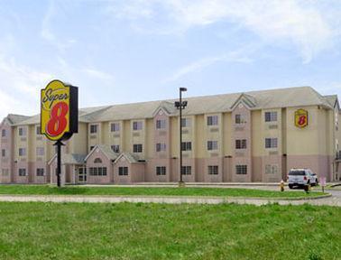 Super 8 By Wyndham West Hotel 2*