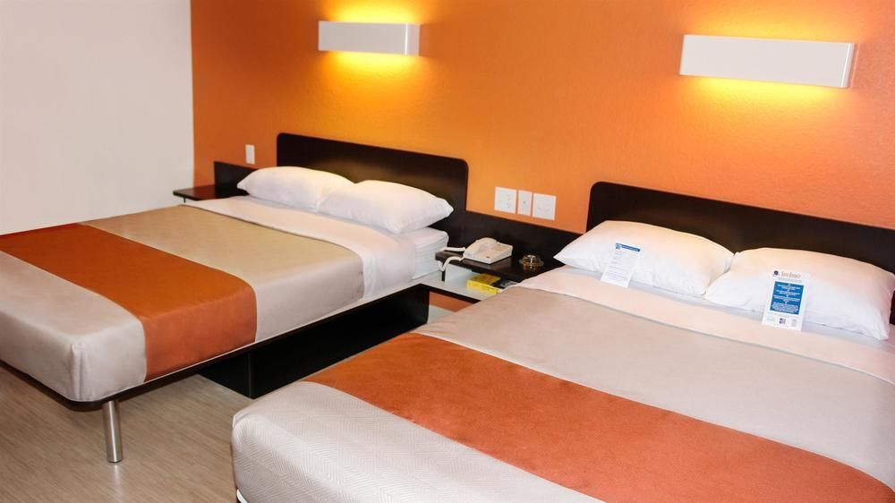 6-columbus, Oh - West Hotel 2*