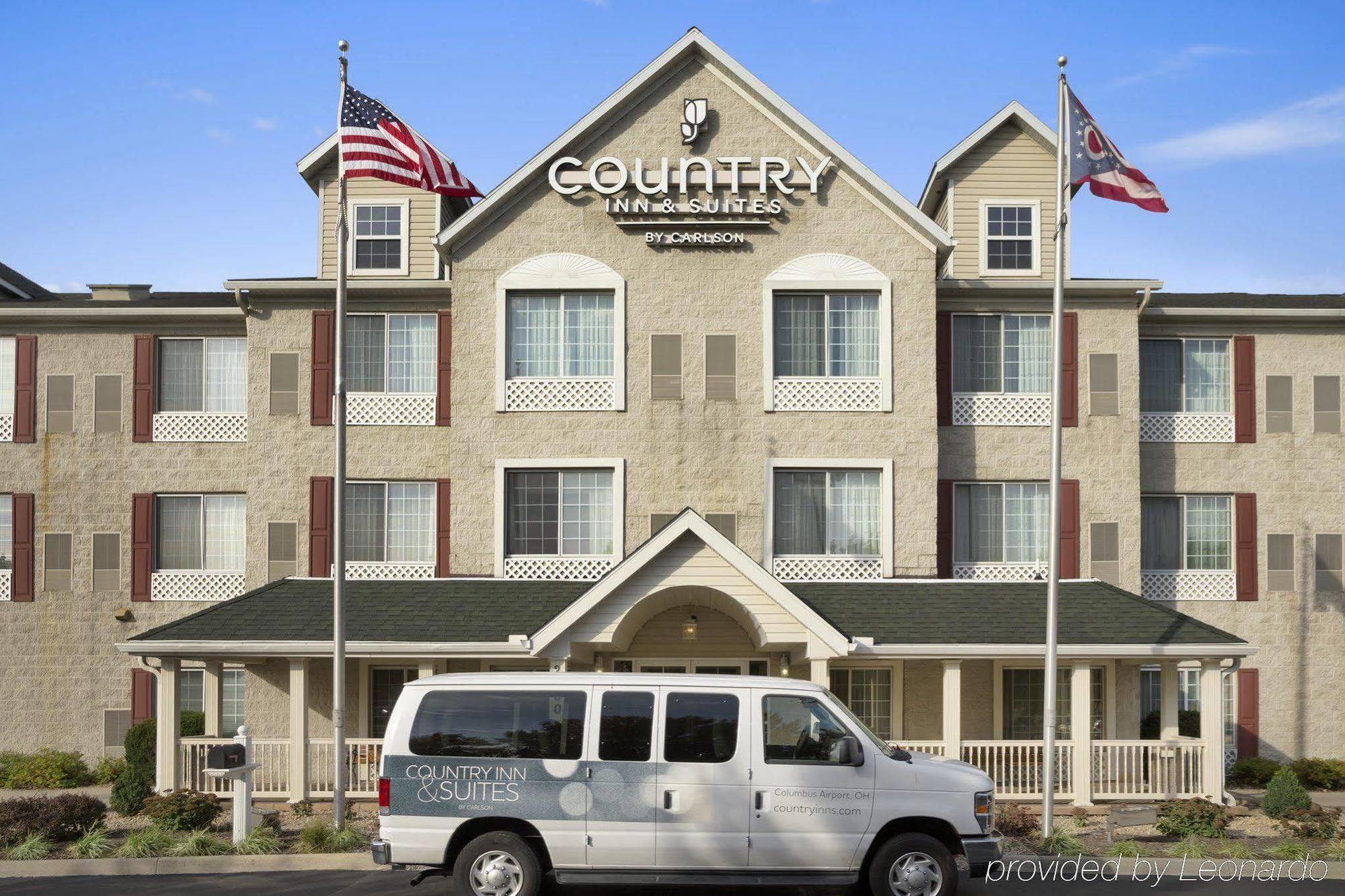 Country & By Radisson, Airport, Oh 3*