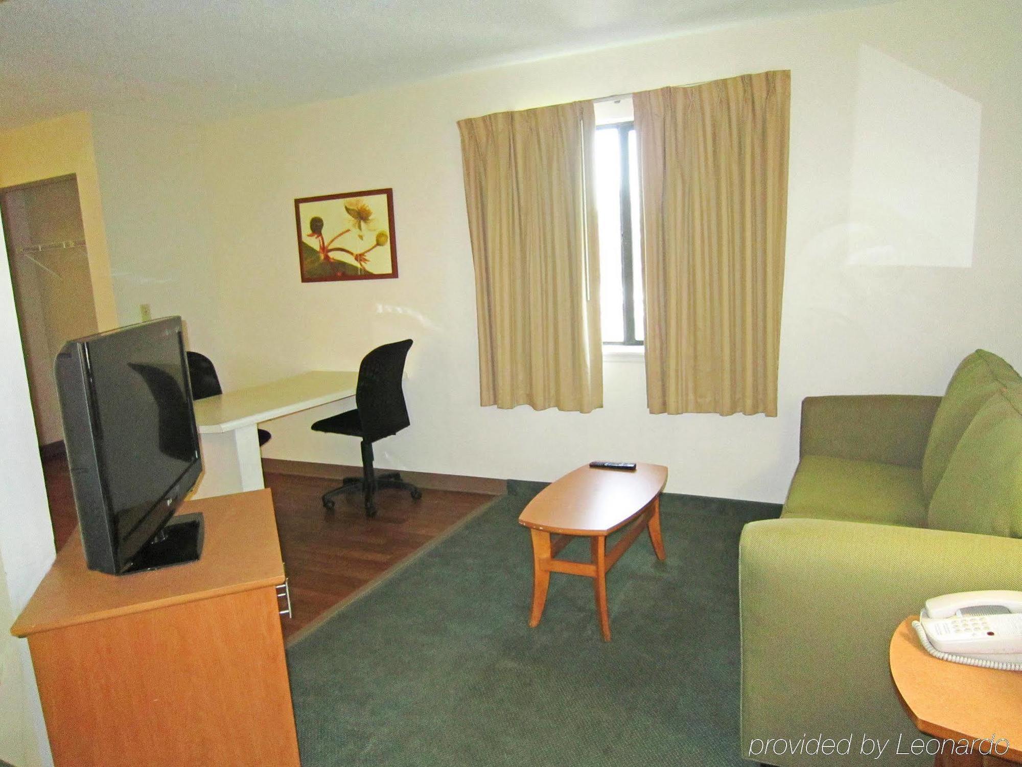 Suburban East 2* Columbus