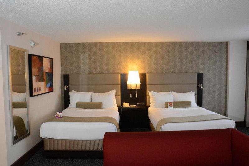 Hotel Plaza 3*