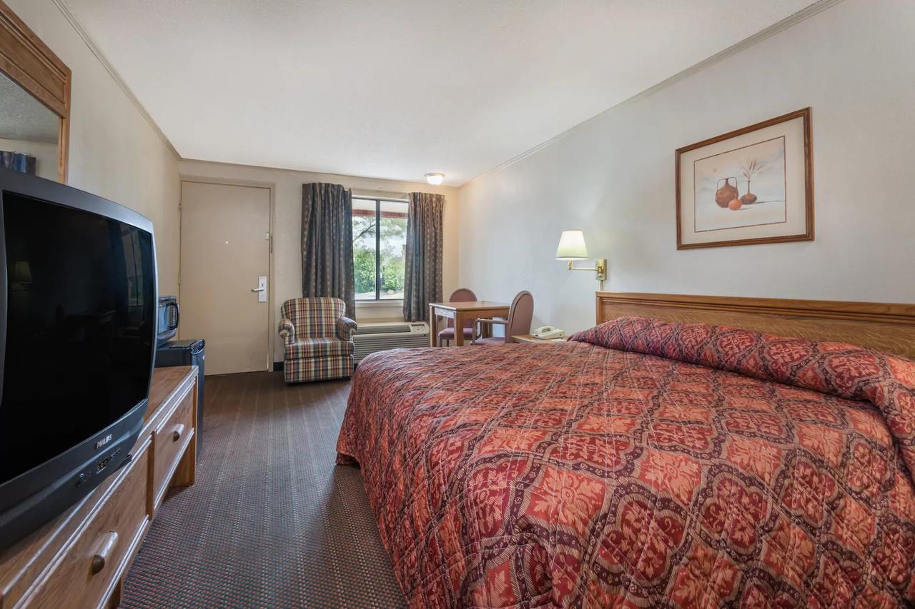 Hotel Knights Columbus/franklinton *