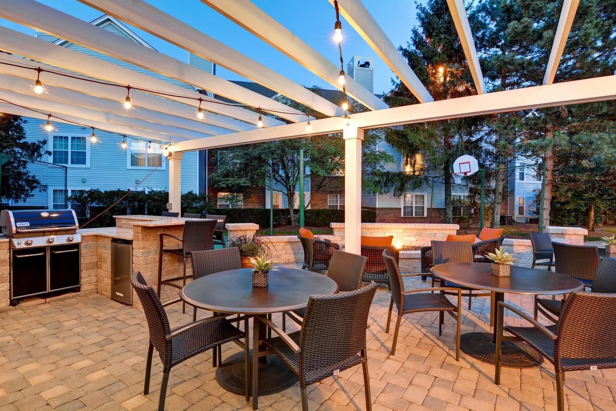 Staybridge - - Worthington, An Ihg Hotel 3*