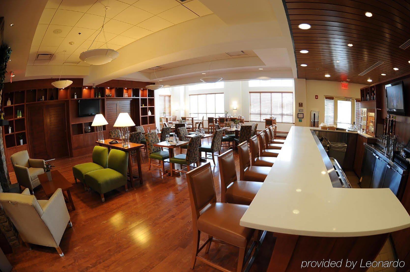 Hotel Express Airport Easton Columbus