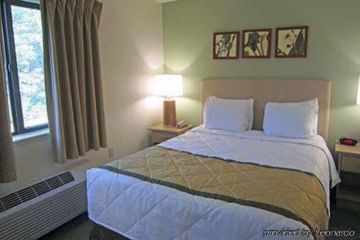 Hotel Suburban East