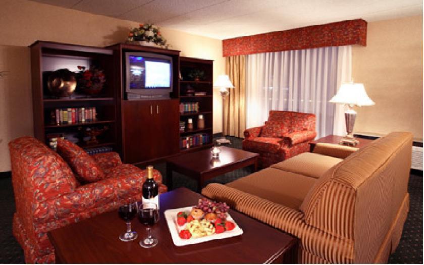 Plaza Hotel 3*