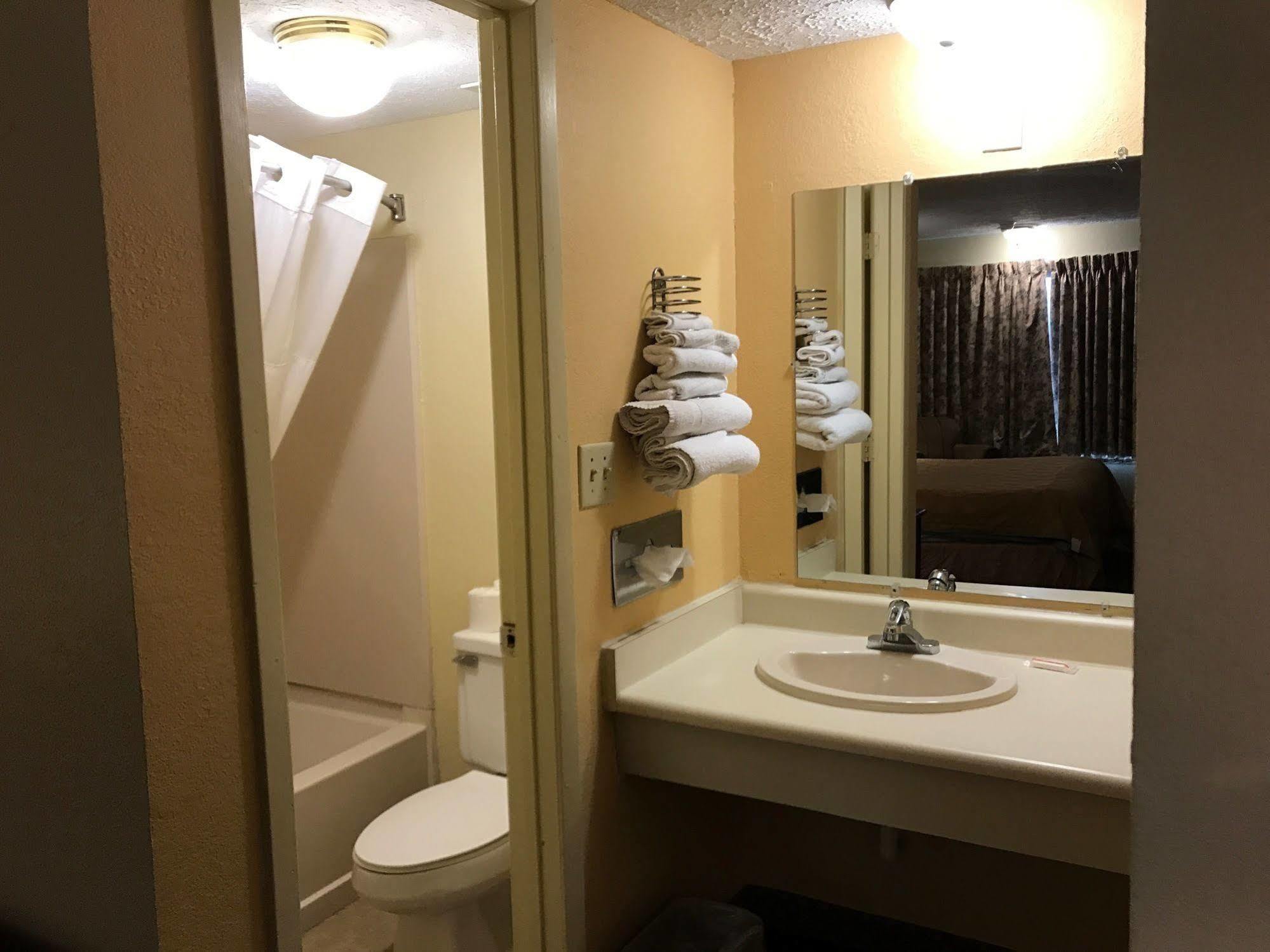 Motel Budget East 2*