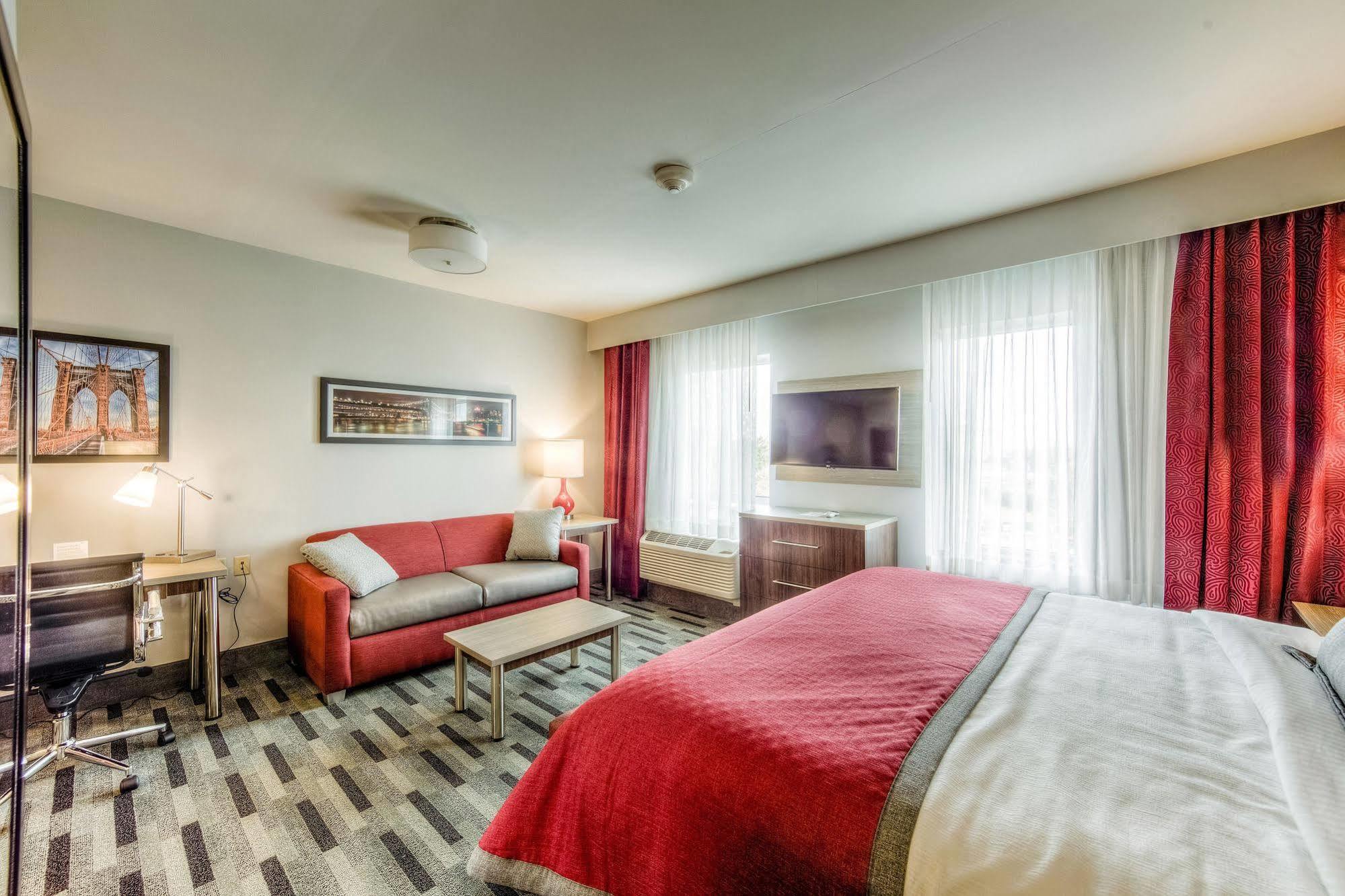 Staybridge Suites - University Area Osu By Ihg 3*