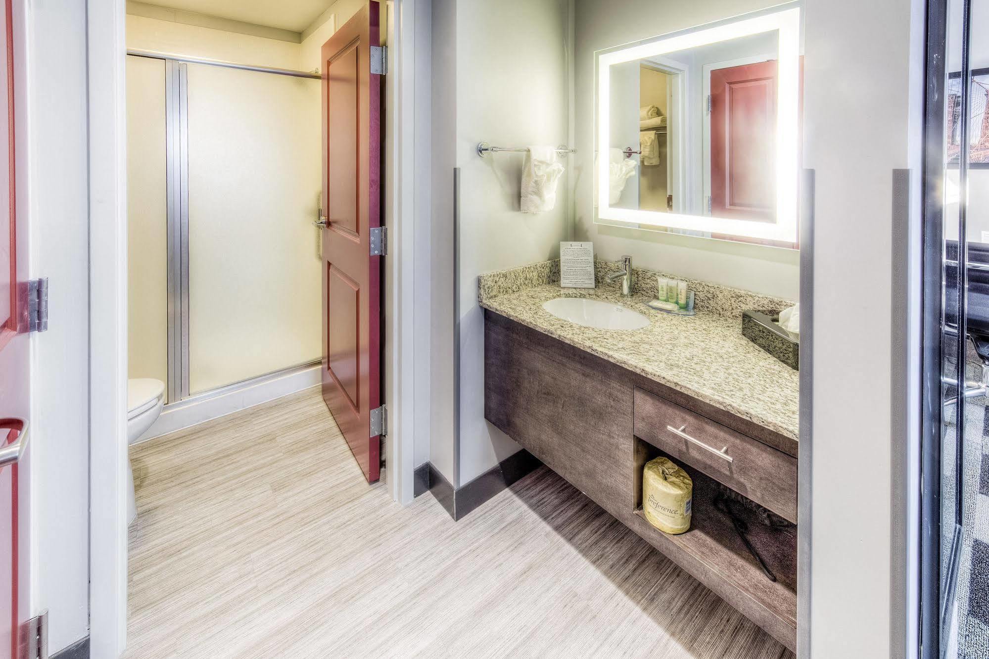 Hotel Staybridge Suites - University Area Osu By Ihg