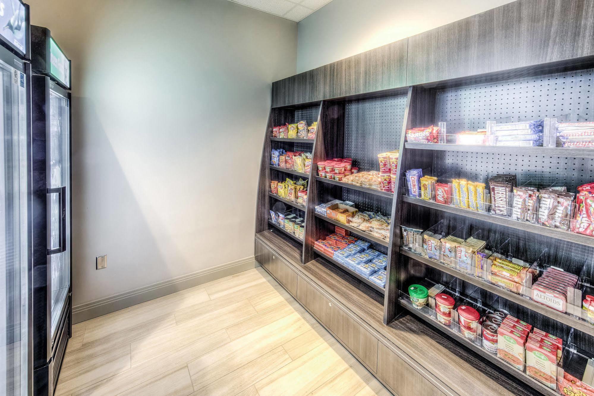 Staybridge Suites - University Area Osu By Ihg 3*