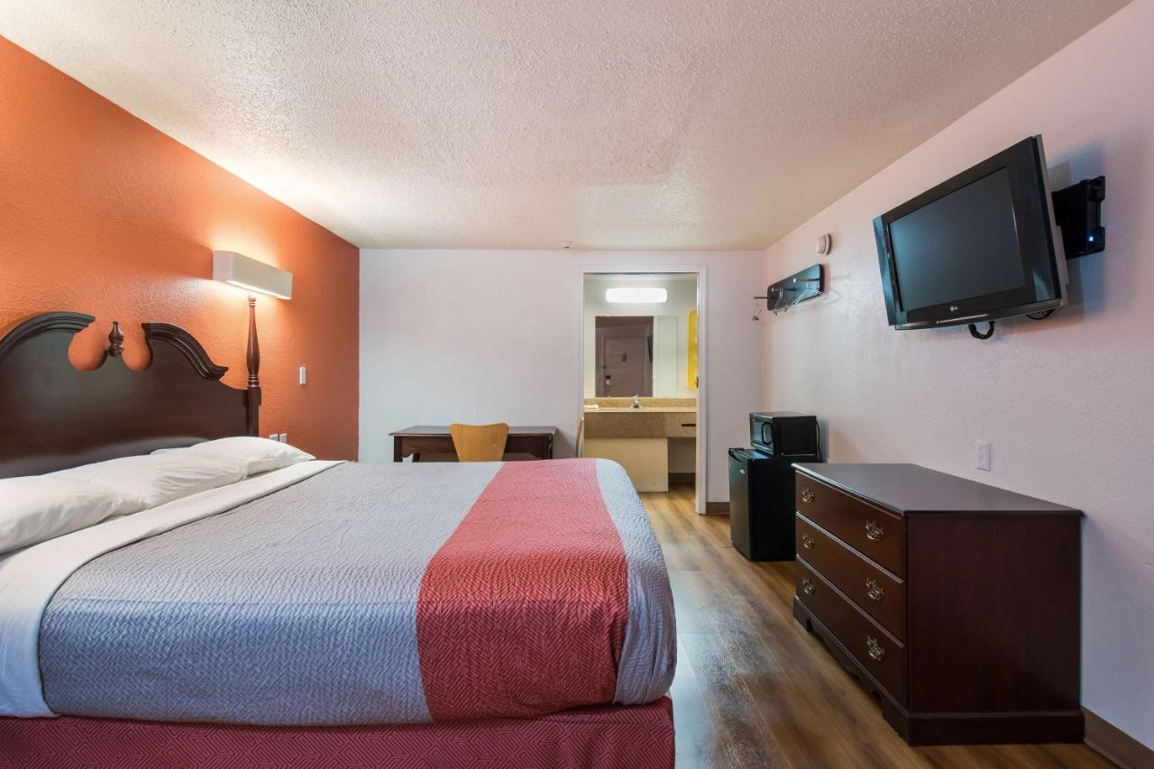 6 Columbus, Oh Hotel *