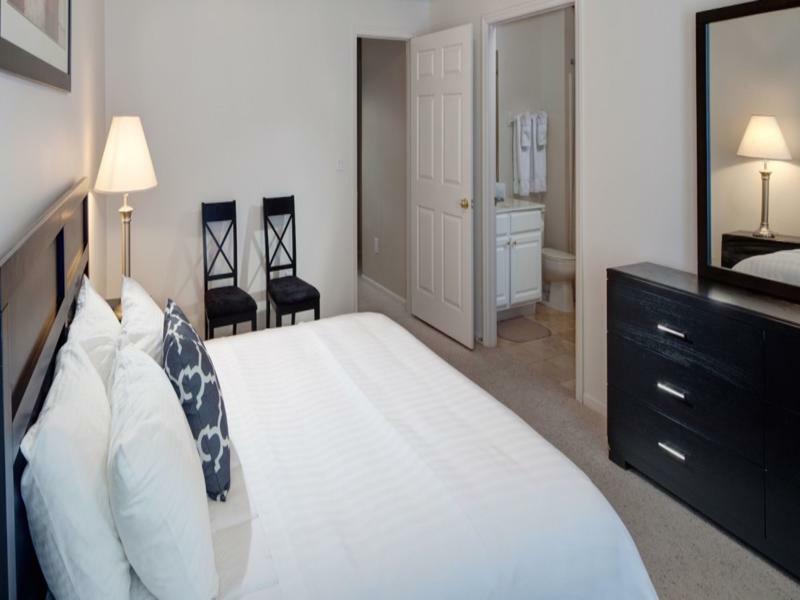 Bridgestreet At Lc Riversouth Apartment *