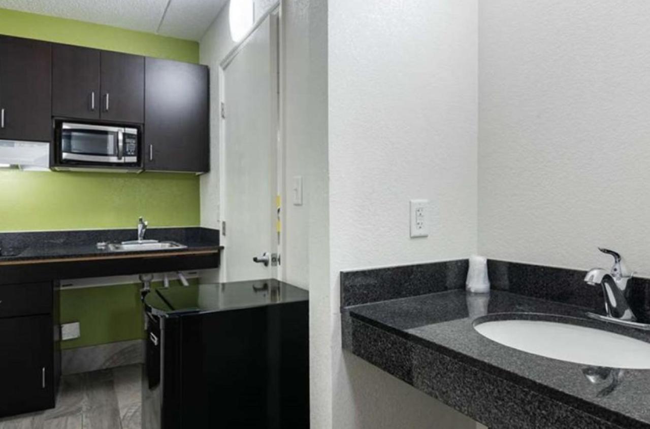 6-columbus, Oh - Quarter Horse Hotel 2*