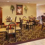 Comfort Suites Airport