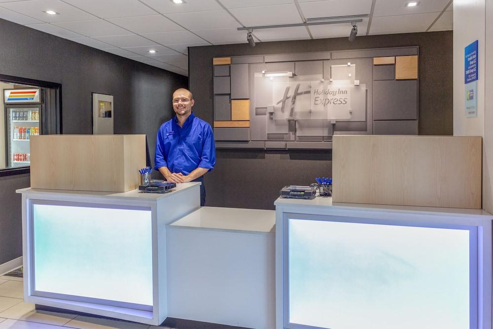 Hotel Express - Ohio Expo Center By Ihg