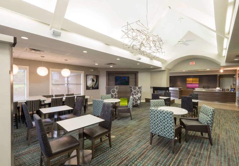 Hotel Worthington