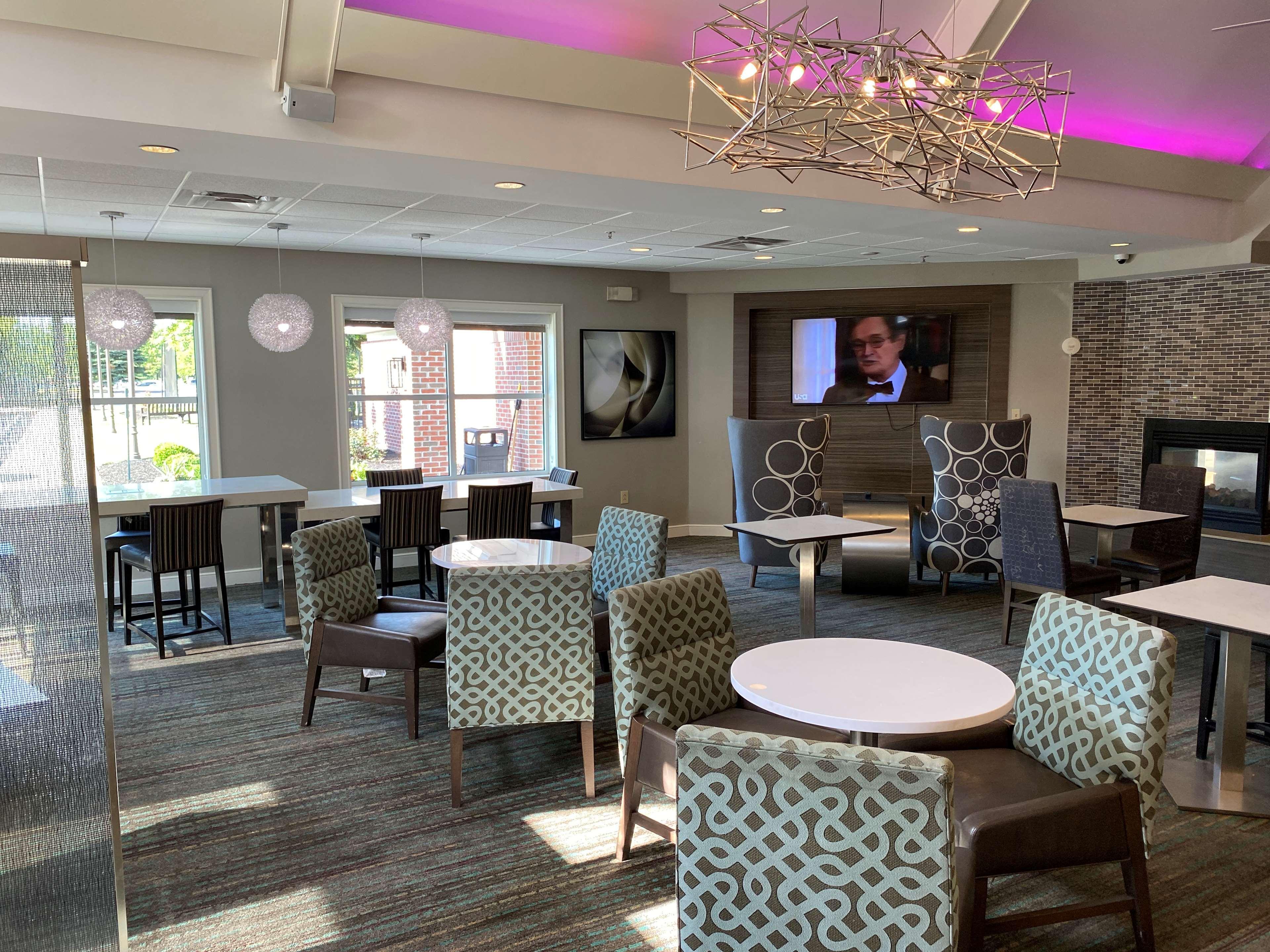Worthington Hotel 3*