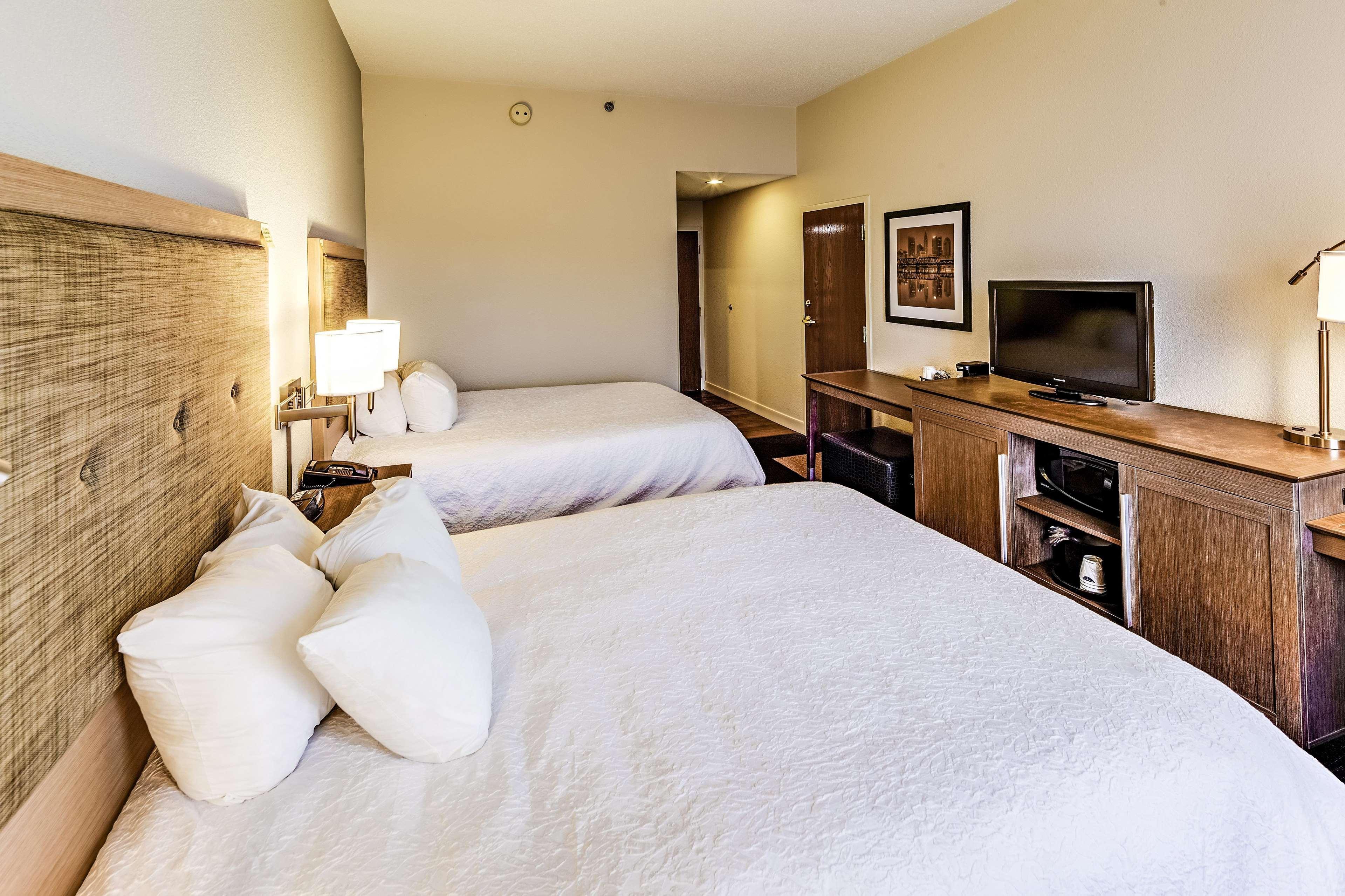 Hampton I-70e/hamilton Road Hotel
