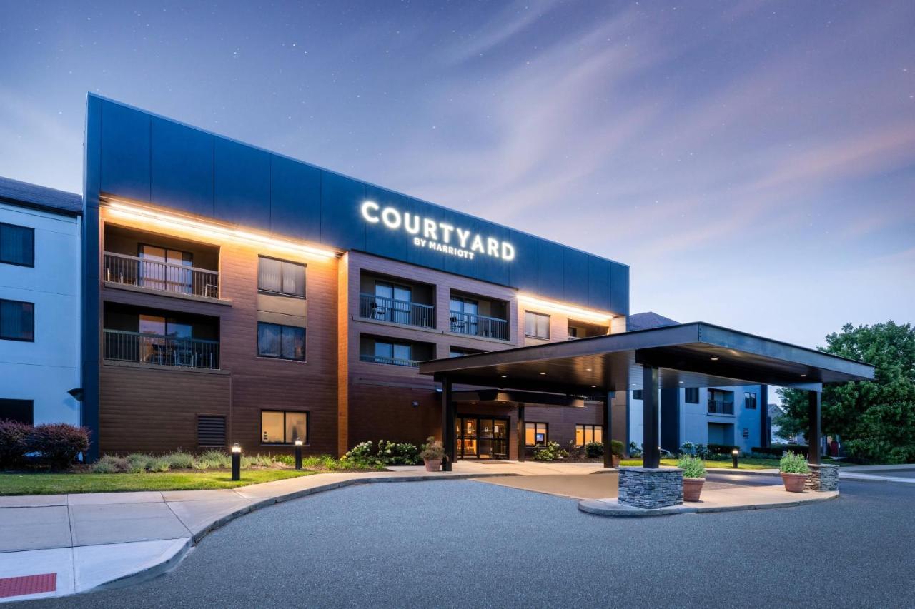 Courtyard Airport Columbus