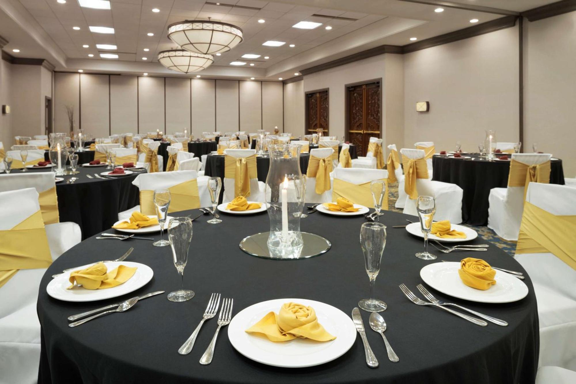 Embassy By Hilton Hotel 4*