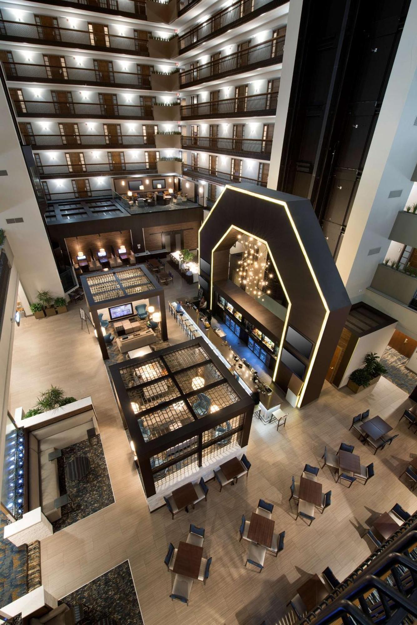 Embassy By Hilton Columbus