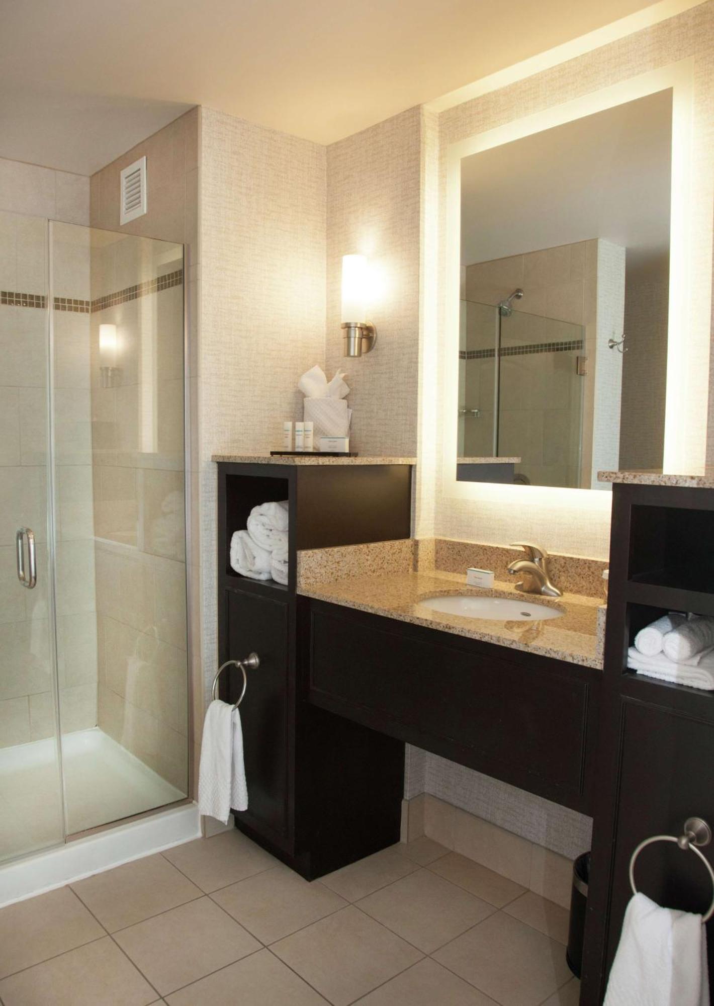Embassy - Airport Hotel Columbus