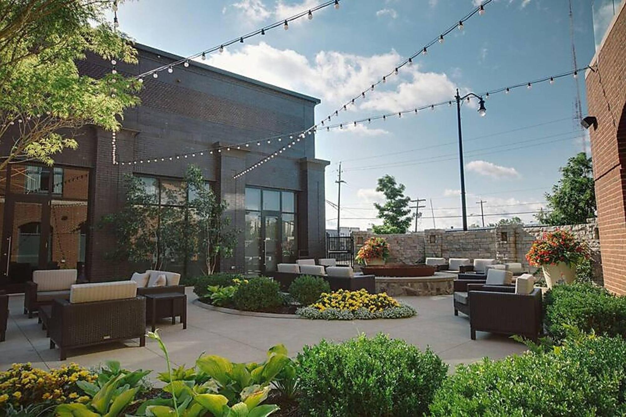 Courtyard By Marriott Osu Hotel Columbus