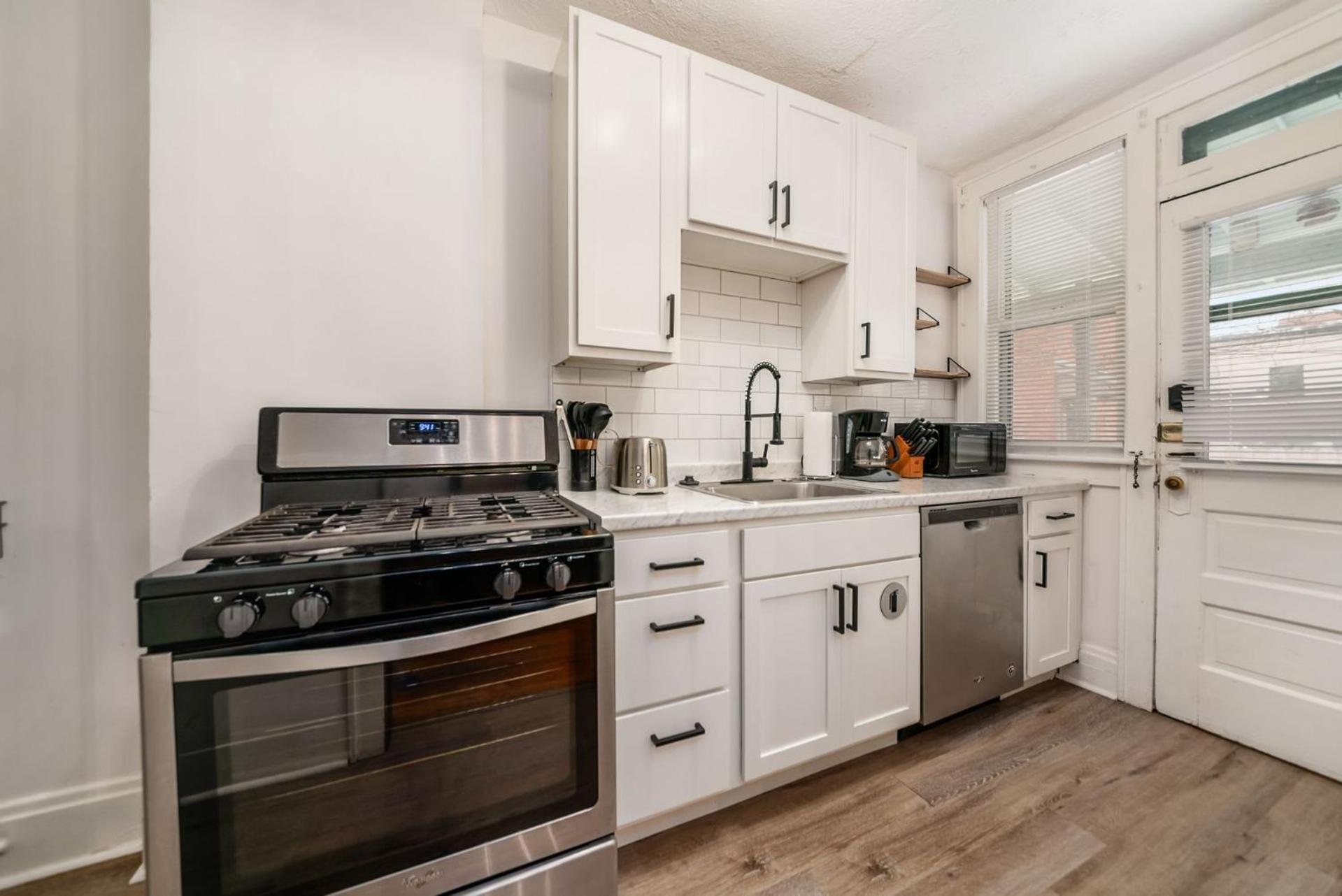 The Cobblestone Townhouse - 2 Bedroom -german Village Holiday home