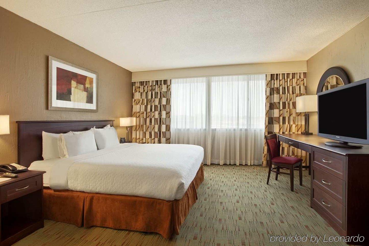 Embassy By Hilton 4*