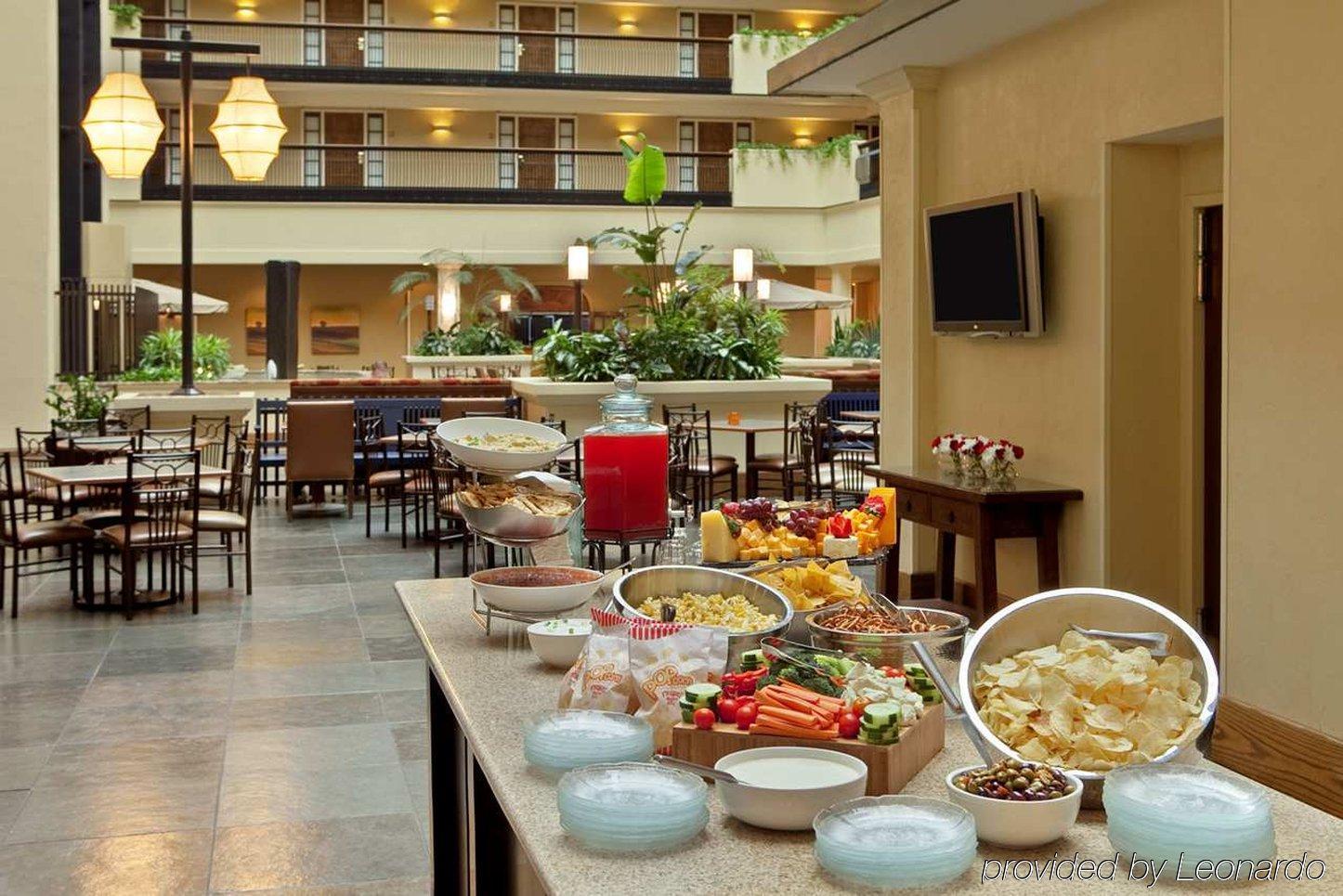 Embassy By Hilton Hotel Columbus