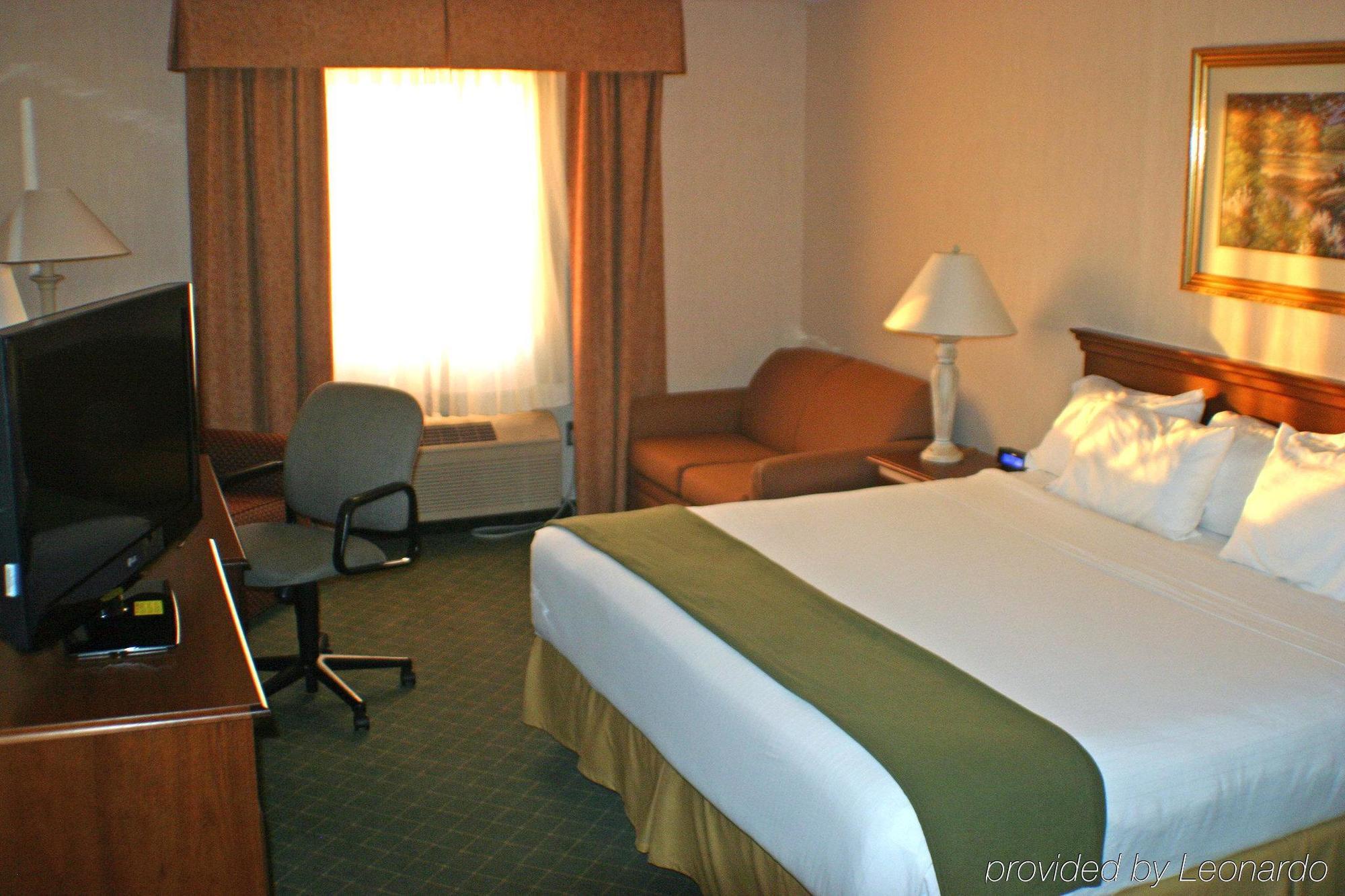 Hotel Express - Ohio Expo Center By Ihg Columbus