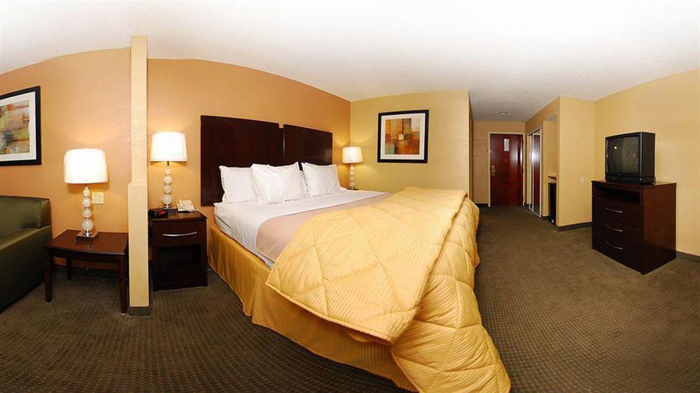 Express - Downtown By Ihg 2*