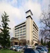 Embassy By Hilton Hotel Columbus
