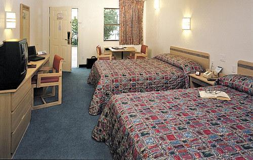 Rodeway Motel