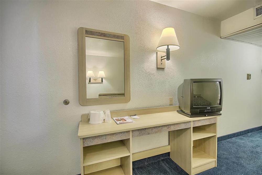 Rodeway Motel Columbus