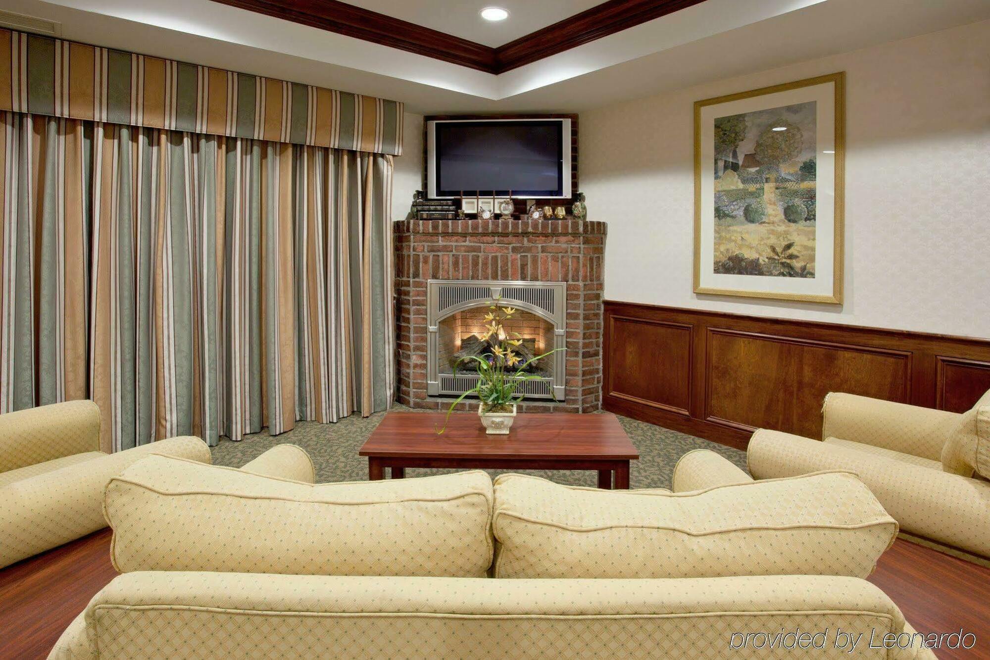 Hotel Express - Ohio Expo Center By Ihg