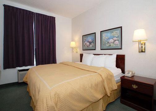 Comfort Airport Hotel Columbus